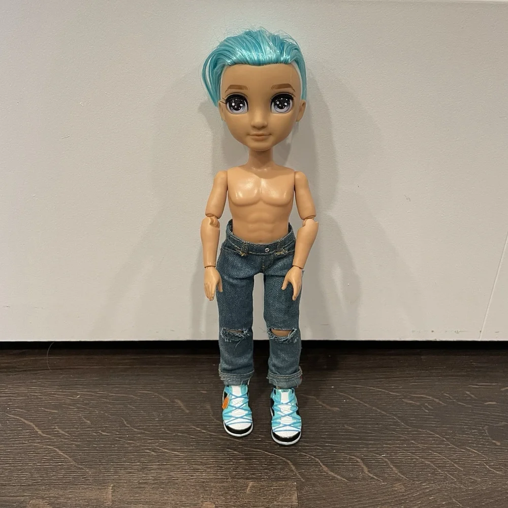 Rainbow High Doll River Kendall Series 2 No Shirt Blue! 2020